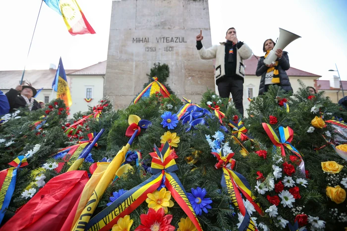 Partidul Aur la Alba Iulia, de 1 Decembrie. Foto: Inquam.