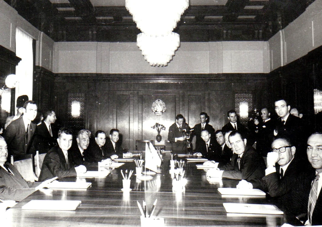Convorbiri oficiale (© „Fototeca online a comunismului românesc”, cota: 45/1969)