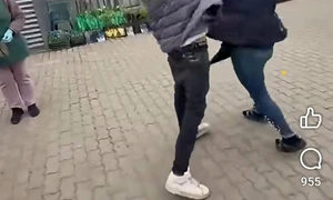 adolescent lovit captură video Facebook jpg