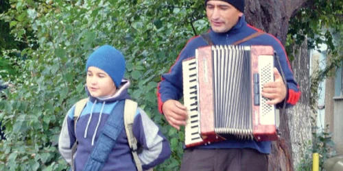 Ivan Arseni şi fiica lui de 12 ani, Brânduşa Foto: Paula Scînteianu