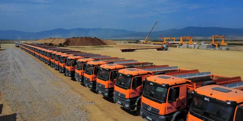 Mobilizare pe Autostrada Unirii A8 jpg