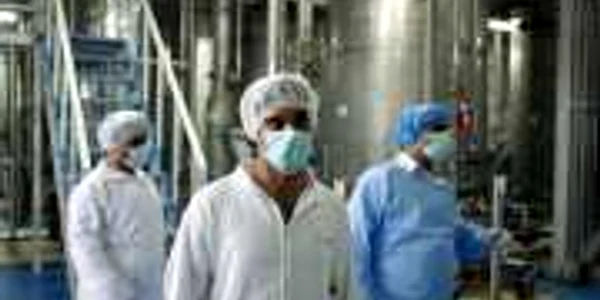 Dosarul nuclear: Moscova şi Londra vor un răspuns rapid din partea Iranului