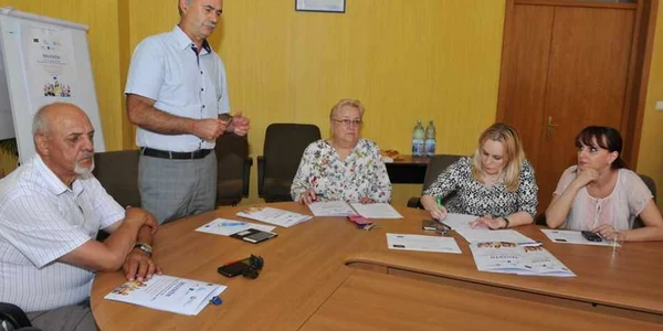 A fost lansat MUINÍN la Universitatea „Vasile Alecsandri” din Bacău FOTO Facebook