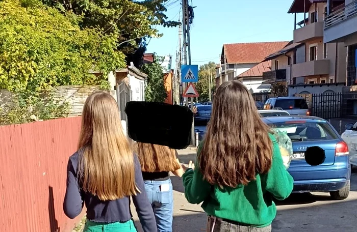Galyna (foto stânga) învață în România din primăvara lui 2022 FOTO Denis Grigorescu