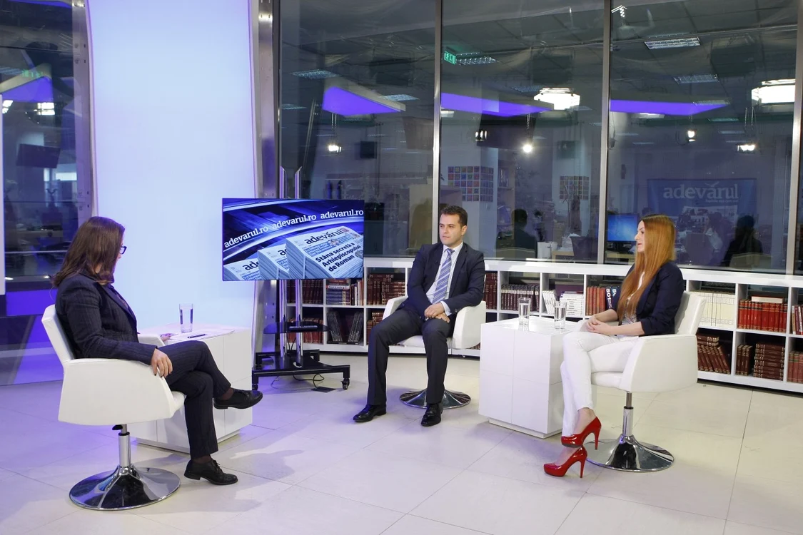 Cristina Alexandru şi Daniel Ţigănilă au explicat la Adevărul Live cum poţi să beneficiezi de finanţare, mentoring şi know-how FOTO Eduard Enea