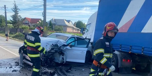 accident cumparatura foto isu suceava png