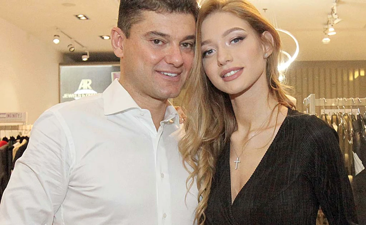 Soția lui Cristian Borcea poartă în pântec gemene