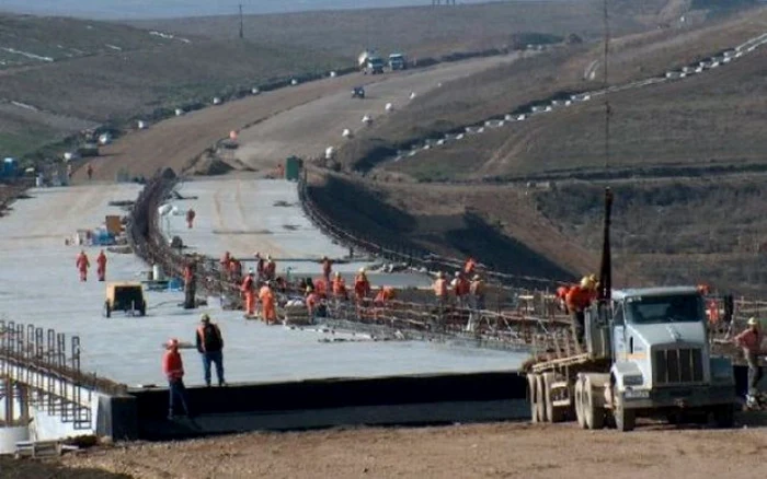 Autostrada Craiova-Piteşti, gata în doi ani Foto:Arhivă