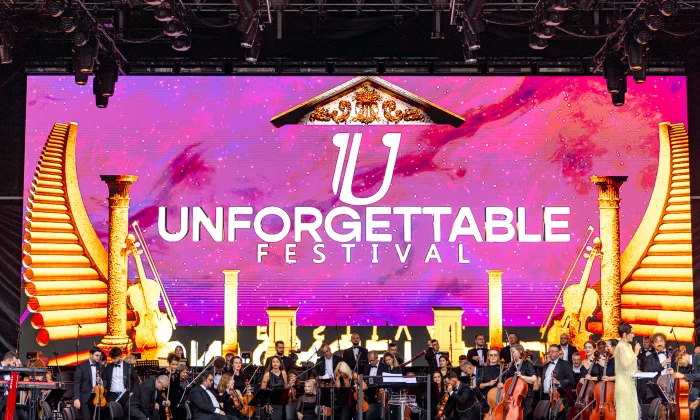 Unforgettable25 0912 163514   LS jpg