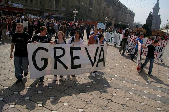 Dacă nu li se schimbă Statutul, studenţii mureşeni ameninţă cu proteste foto arhivă