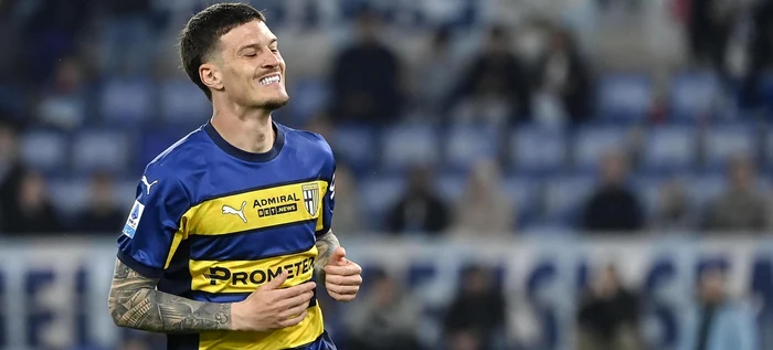Dennis Man, legitimat la PSV, pe când purta tricoul Parmei  Foto/EPA
