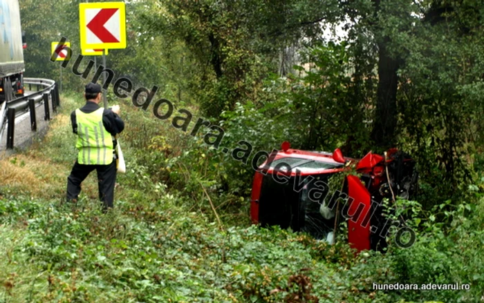 Accident pe DN7, la Săcămaș. Foto: D. Guță