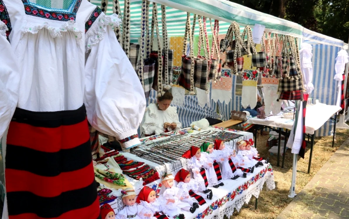 Târg la Muzeul Satului în weekend FOTO Adevărul
