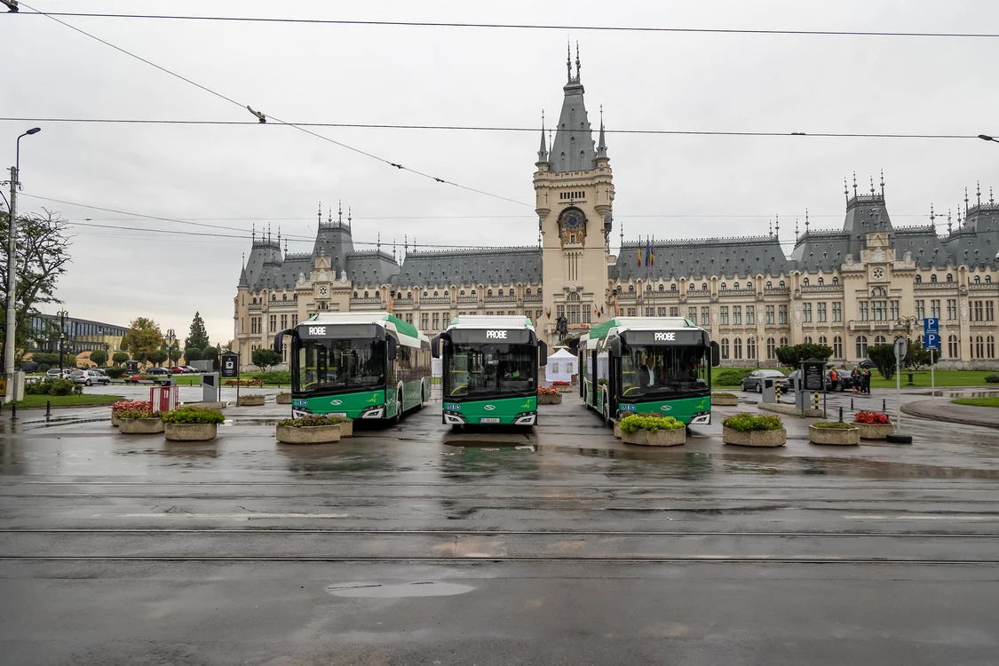 Autobuze electrice Iași SURSĂ Facebook Primăria Municipiului Iași