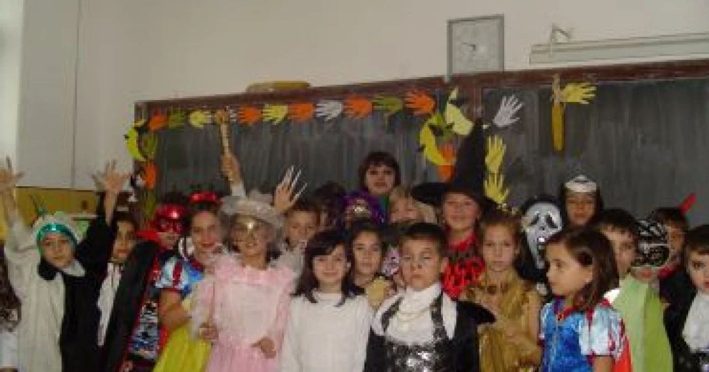 Ploieşti: Elevii s-au deghizat de Halloween