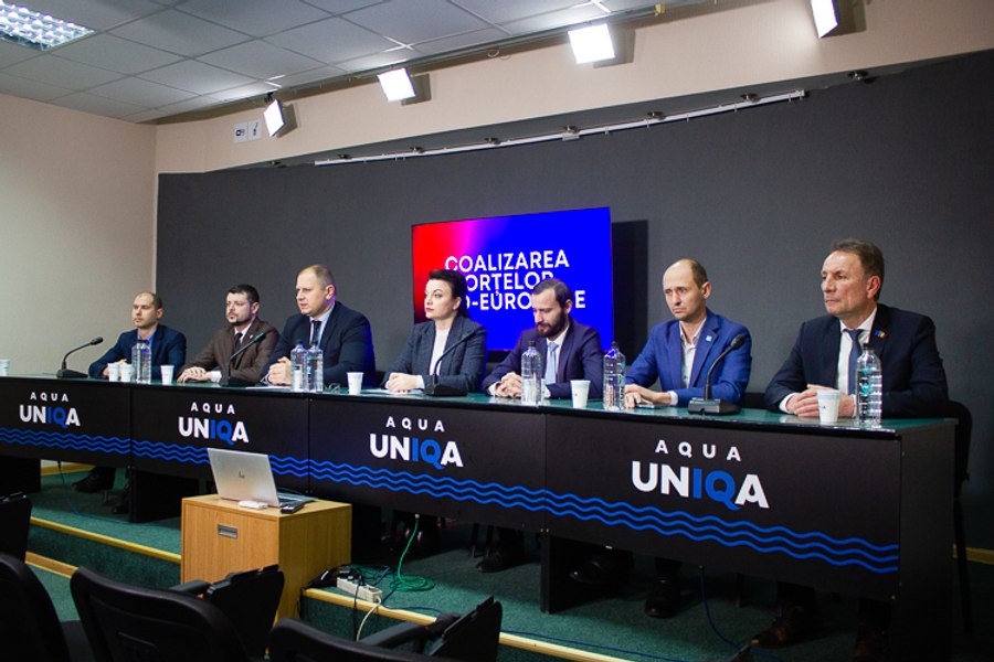 Trei partide pro-europene de la Chișinău vor candida împreună la alegerile prezidențiale și parlamentare. Ce spun experții politici