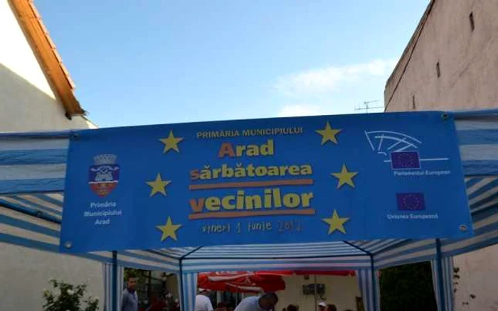 Şi anul trecut arădenii au sărbătorit cu vecinii FOTO arhivă
