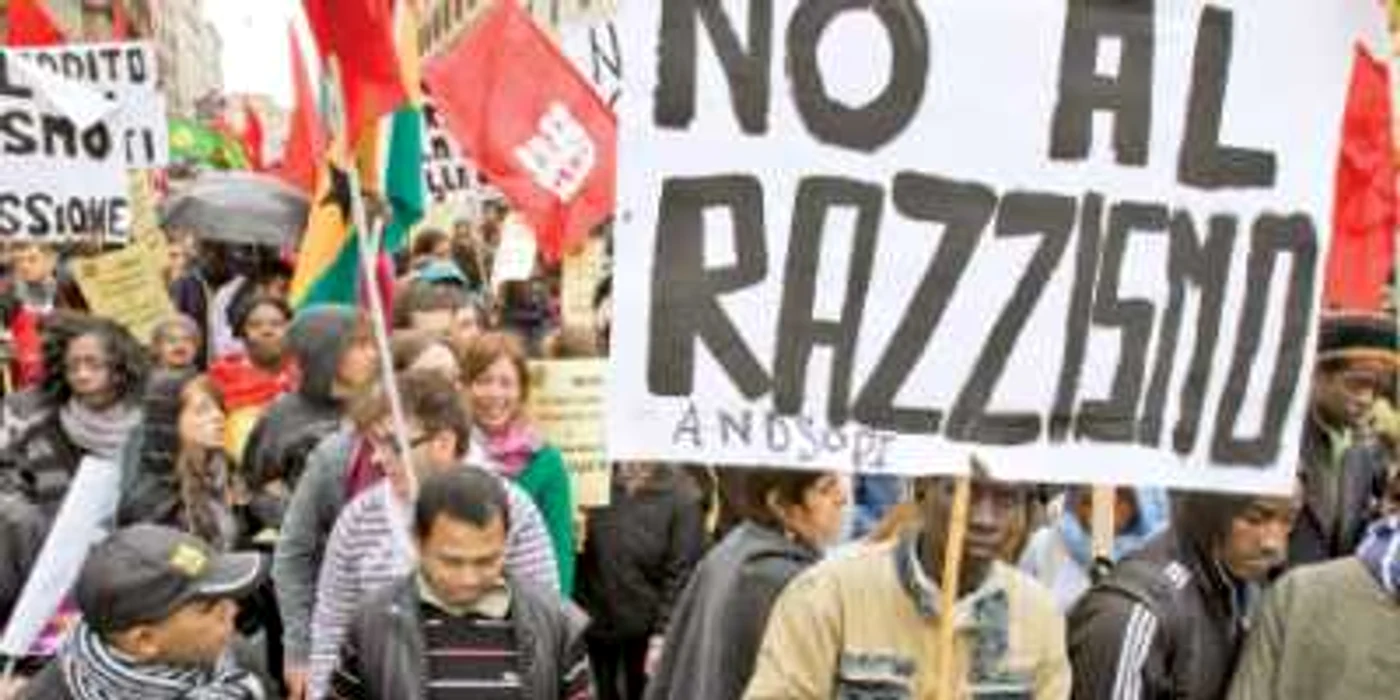 Străinii vor participa la ample mişcări de protest 