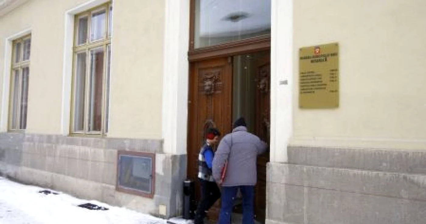 Serviciile din Primărie au încasări bune la început de 2010. Foto: Ana Poenariu