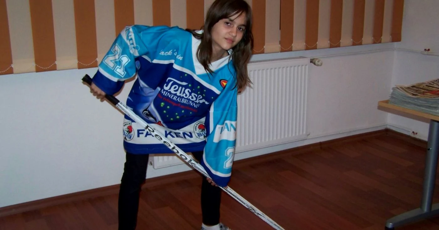 Ana Voicu iubeşte acest sport şi se simte în siguranţă pe gheaţă