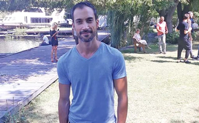 Costin Sforaru speră să și joace în serialul de la Antena 1