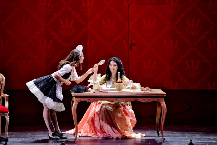 Bianca Totolici și Oana Șerban. FOTO Opera Națională București/Andrei Grigore