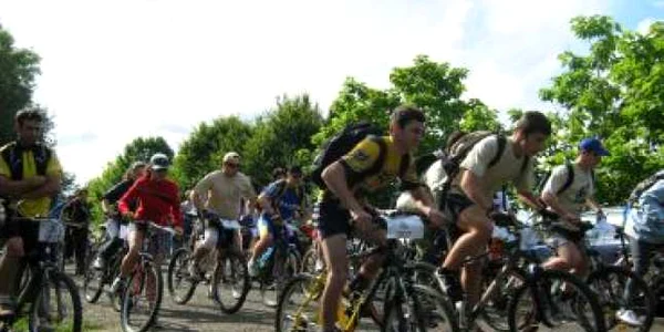  Cluj: Bicicliştii clujeni vor urca Calea Turzii cu autobuzul