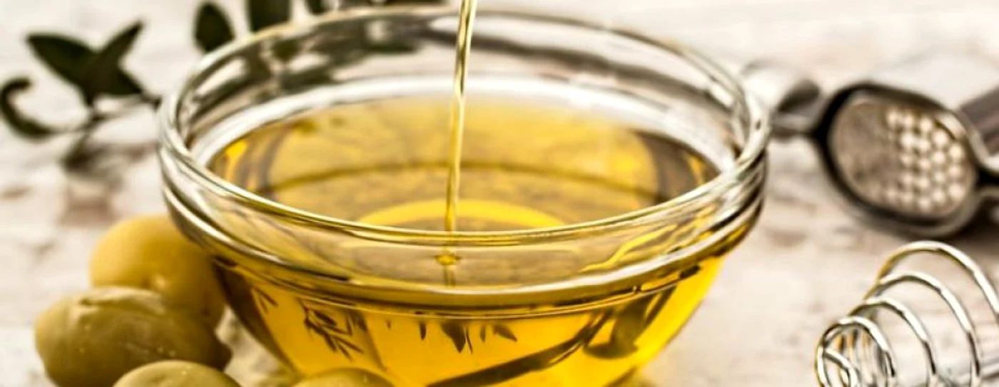 Beneficiile uleiurilor vegetale. Care e cel mai bun pentru tine