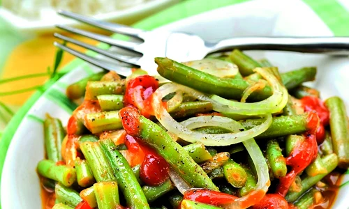 mancare taraneasca de fasole verde jpeg