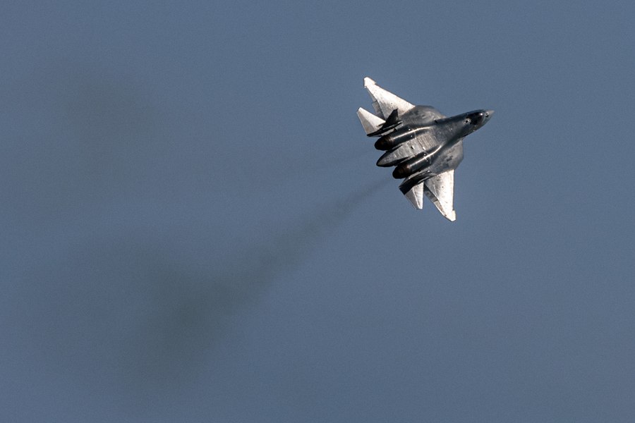 Rusia a trimis un avion de luptă pentru a intercepta o dronă americană deasupra Mării Negre