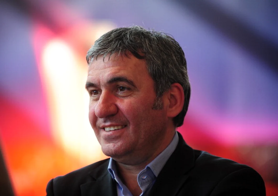 
    Gheorghe Hagi a reușit un gol superbFoto: Getty  