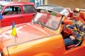 Soţii Ladislau şi Dicuta Safian  s au plimbat, mândri, cu Trabantul  lor prin Germania şi Ungaria (Fotografii: Ramona Găină) jpeg