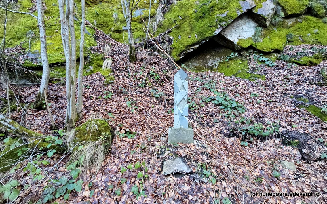 Valea Sibișelului din Hunedoara  Foto Daniel Guță  ADEVĂRUL (32) jpg