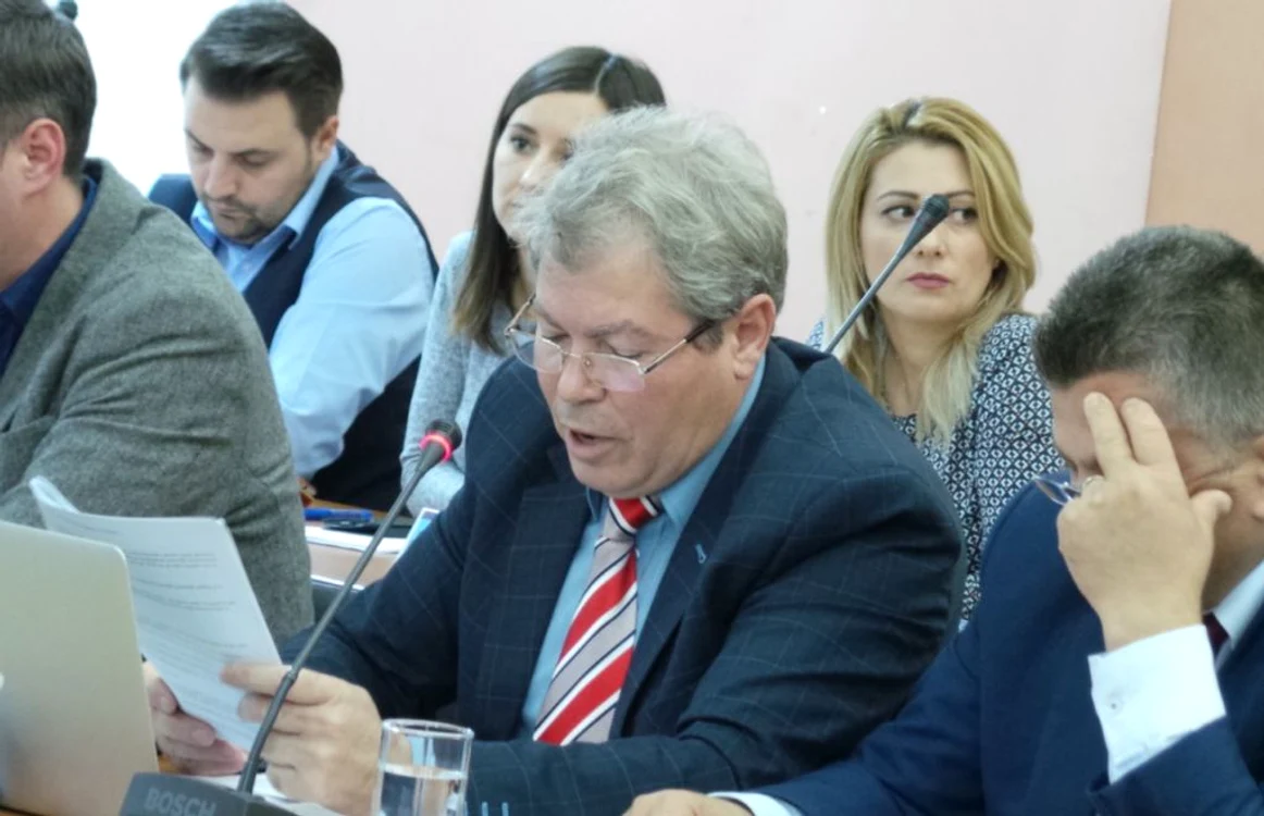 Costel Bîrsan a iniţiat proiectul de hotărâre