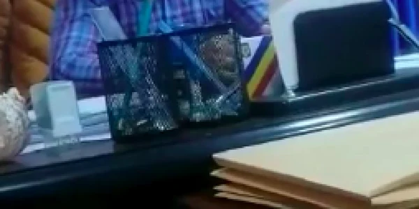 Ionuţ Stan - primar Albeni Gorj - filmat cu mită şpagă Sursa anchetă