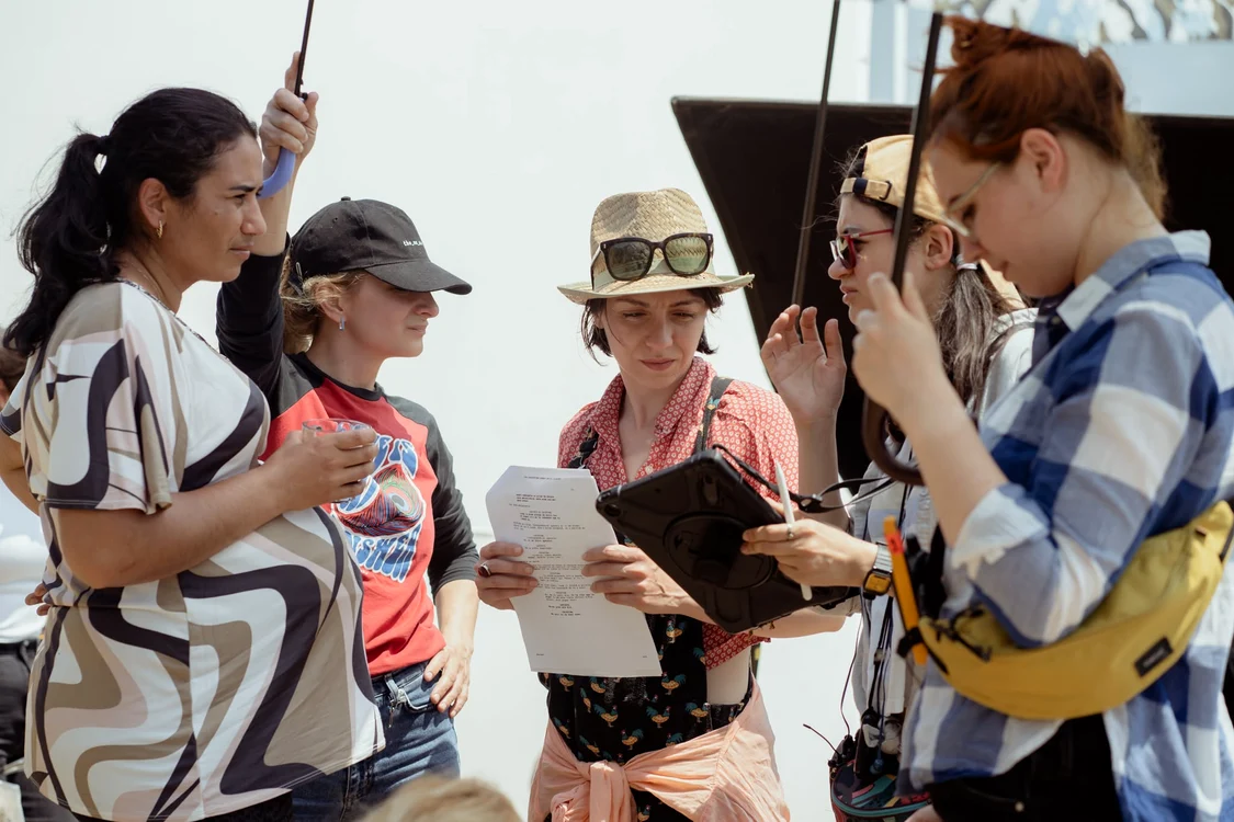 Andreea Borțun la filmările pentru Malul Vânăt. FOTO: Arhiva producătorului