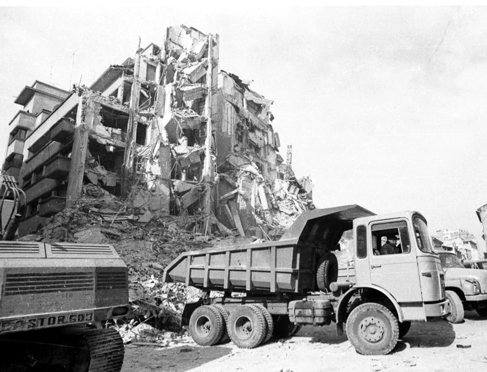 Cutremurul din 1977 a mutilat Bucureştiul. (Arhiva Click!)