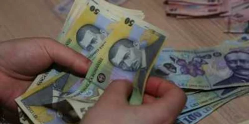 Administratorul firmei şi-a însuşit banii