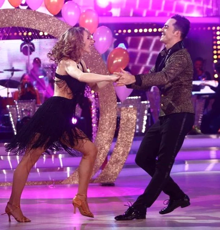 Deşi au fost în pericol de eliminare, Sandra şi Petrişor au rămas în concurs