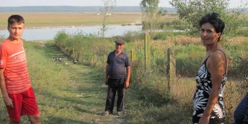 Proprietarii pot respira liniştiţi:parcul "în pantă" nu se va mai realiza pe terenul lor (foto:Oana Călin)