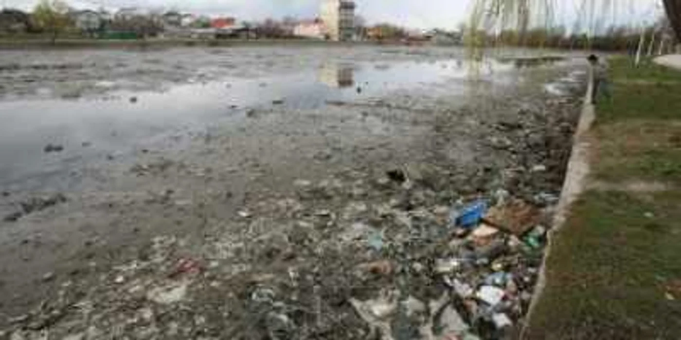 Piteşti: Se goleşte lacul de acumulare Prundu