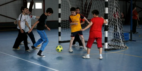 elevi sport scoala educatie fizica