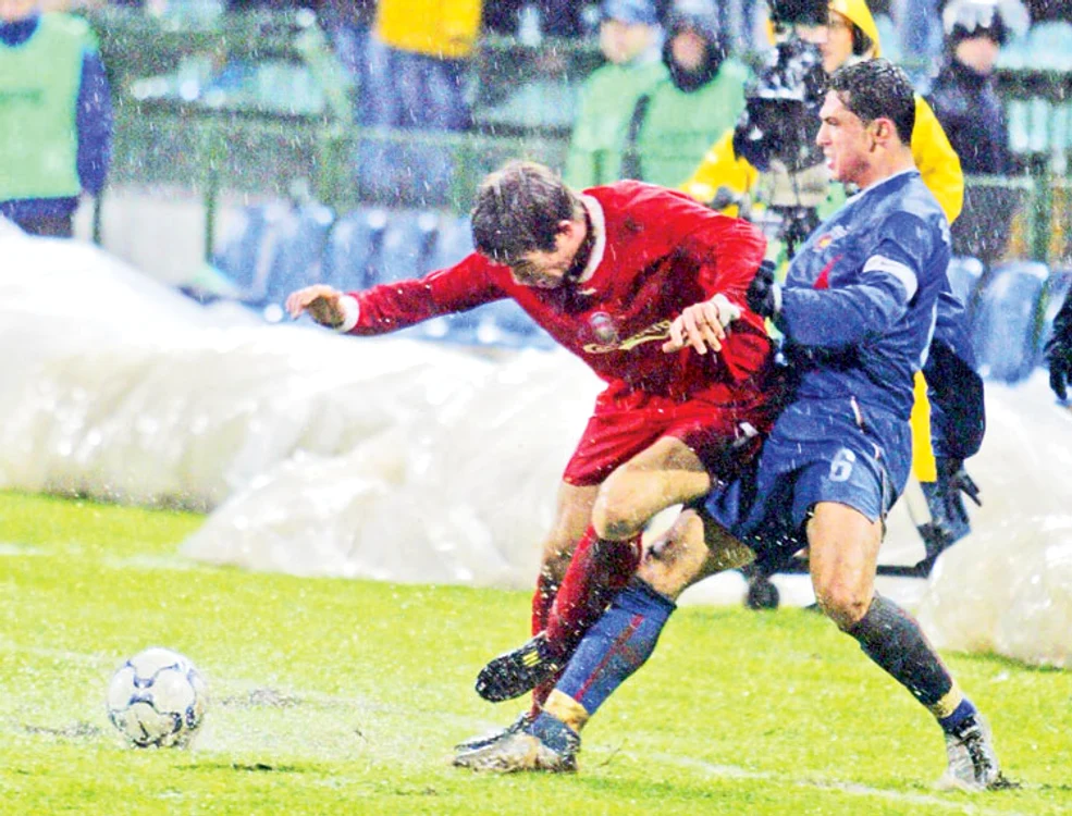 Rădoi era, în 2003, căpitanul steliştilor