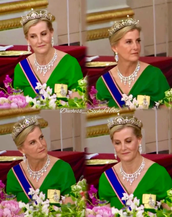 Sophie, Instagram PNG