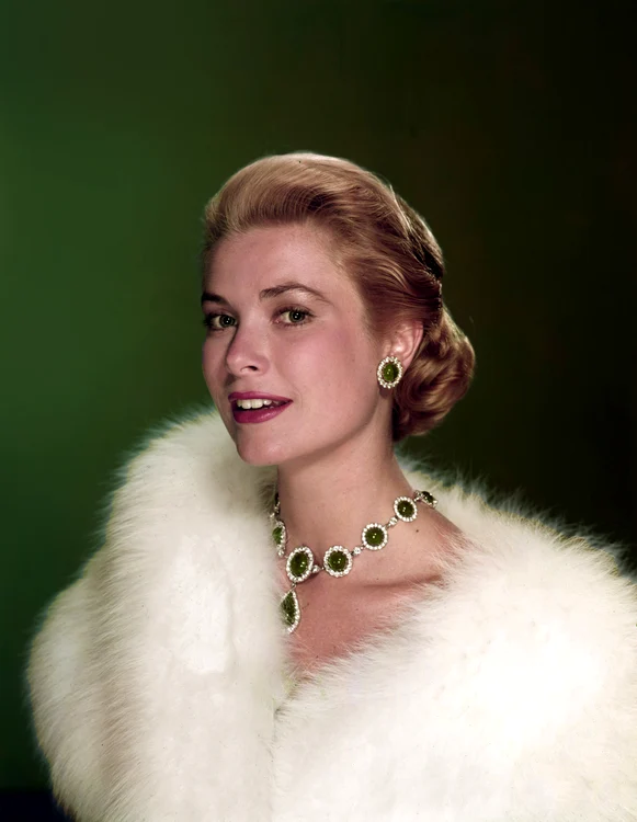 Grace Kelly GettyImages 186171455 (3) jpg