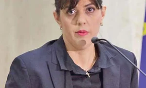 7 act foto baza dna jpeg