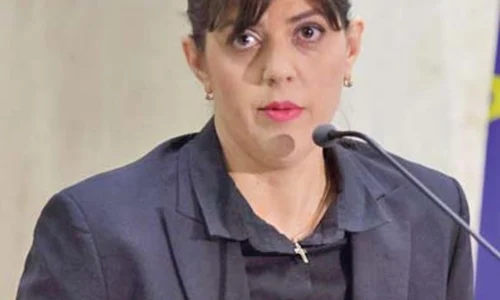 7 act foto baza dna jpeg
