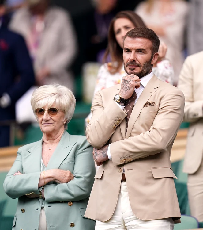 David Beckham mama profimedia 0787338337 jpg