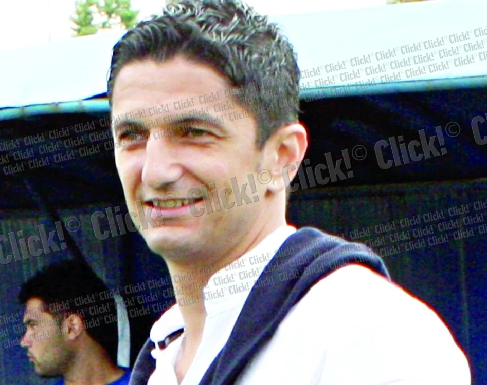
    Răzvan Lucescu  îşi va petrece ziua  de naştere alături  de tatăl său, în Antalya  