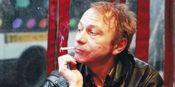 Premiul Goncourt pe 2010 a fost primit de scriitorul Michel Houellebecq. Sursa: Le Parisien